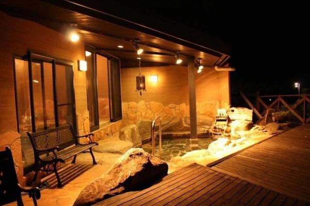 Hotel Iyashinosato Цутиура Экстерьер фото